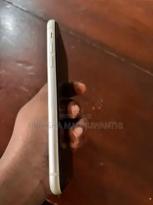 Apple iPhone 11 (Used)
