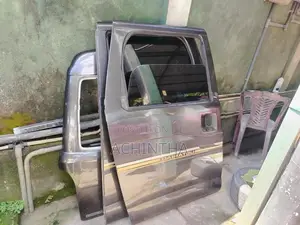 Daihatsu Hijet S200 Manual Sliding Door