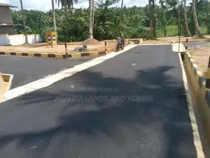 Homagama Berukatiya Lands