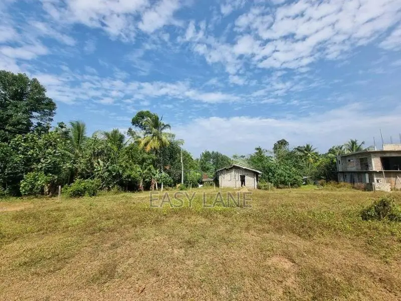 Land For Sale In Aththanagalla