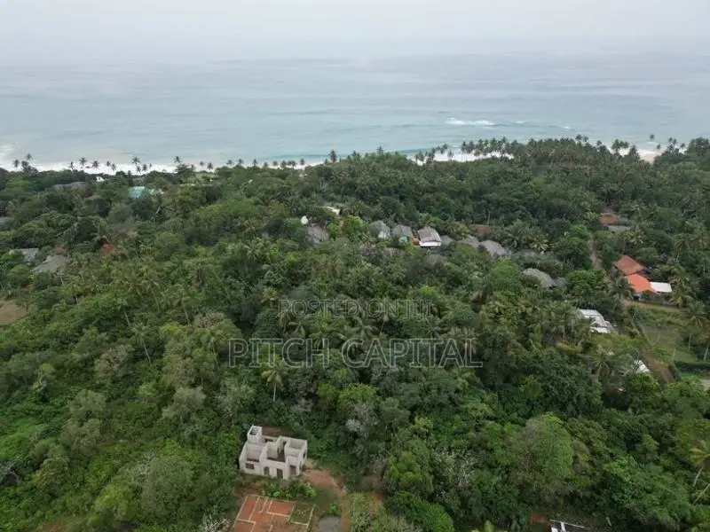 Hiriketiya Land for Sale