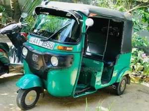 Bajaj RE 2014
