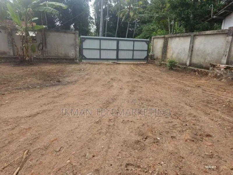 Prime Residential Land for Sale in pannala