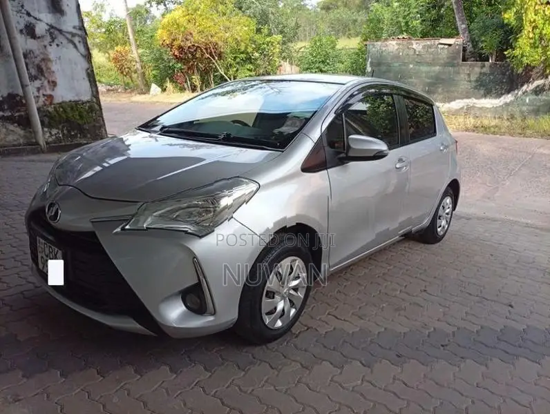 Toyota Vitz Safety Edition 1 2017