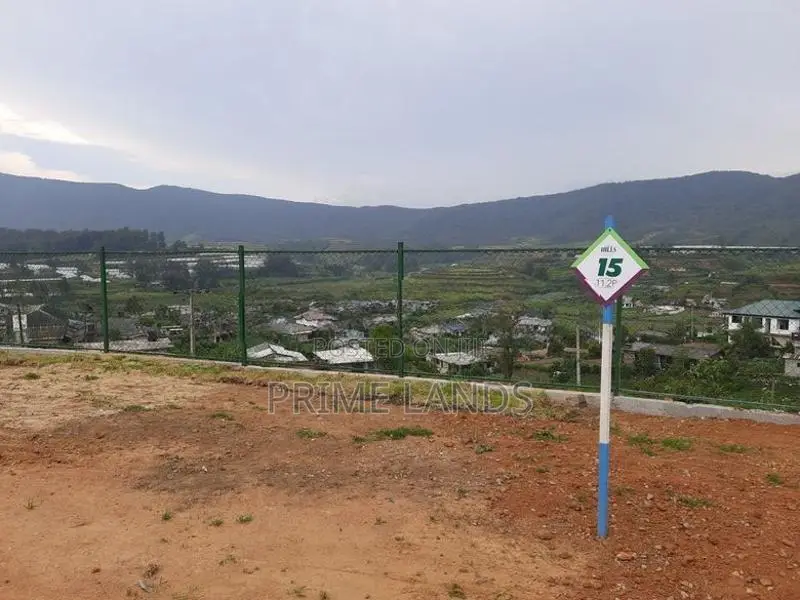 View Point Land Nuwaraeliya Road