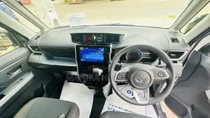 Toyota Roomy G Custom 2024