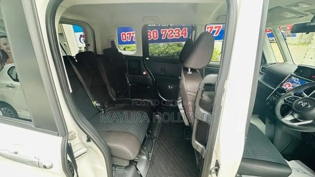 Toyota Roomy G Custom 2024