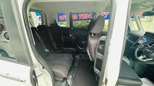 Toyota Roomy G Custom 2024