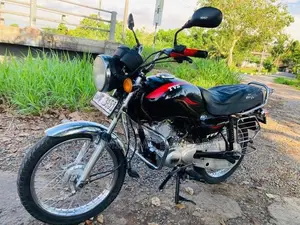 TVS Star Sport 2005