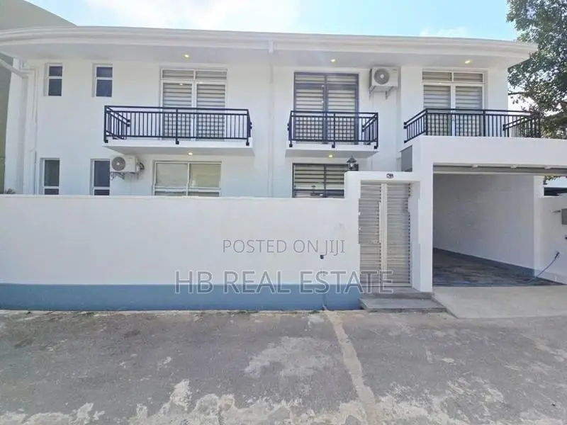 Pelawatta Architecture Designed Super Luxury Two Story House for Sale