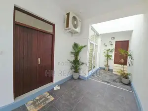 Pelawatta Architecture Designed Super Luxury Two Story House for Sale