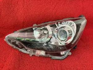 Toyota Aqua Black Base Senon Head Light