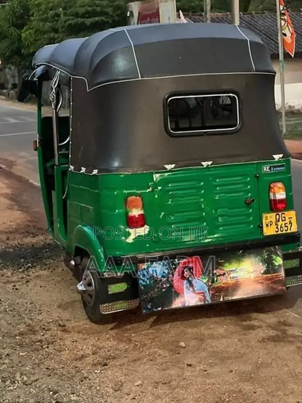 Bajaj RE 2006