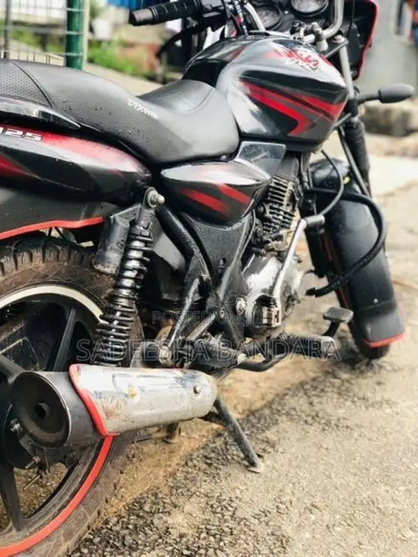 Bajaj Discover 125 2013