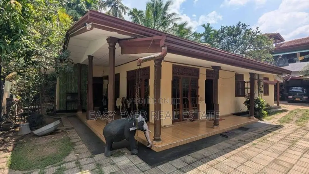 House for Sale in Yakkala