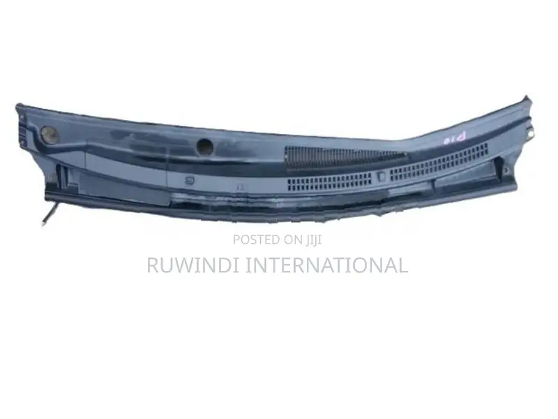 TOYOTA AQUA NHP10 WIPER PANEL