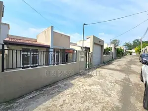 Architecture Designed Brand New House Piliyandala