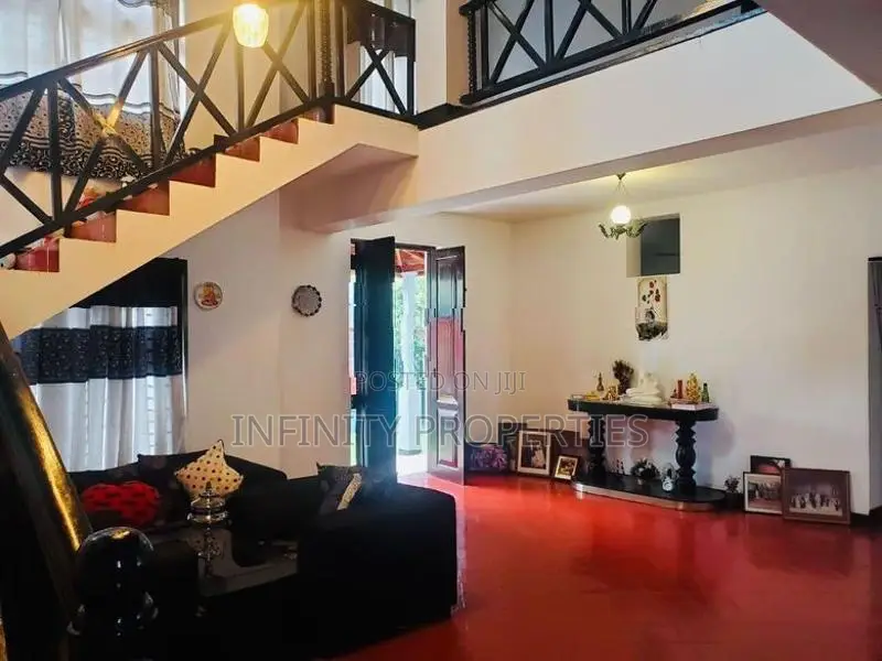 (AFA85) 02 Storey House with 9P Sale Gallage Road Mirihana Nugegoda