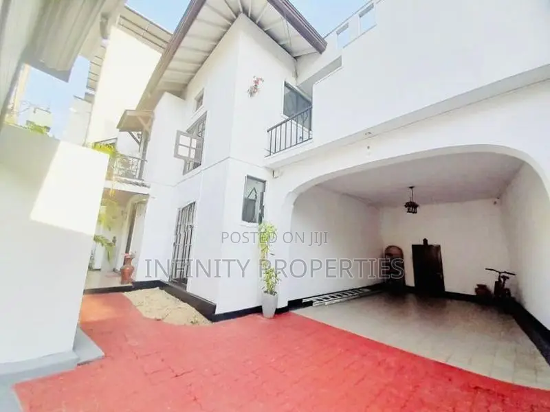 (AFA85) 02 Storey House with 9P Sale Gallage Road Mirihana Nugegoda