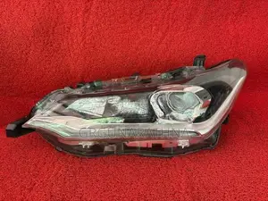 Toyota Axio 596 Head Light