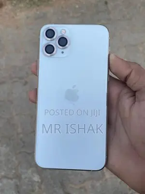 Apple iPhone 11 Pro (Used)