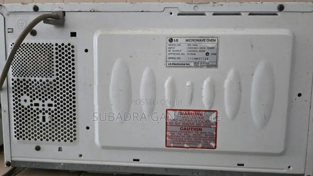 LG Microwave Oven - (20L)