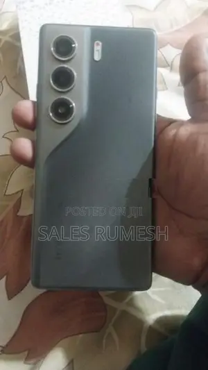 Tecno Camon 40 256GB (Used)