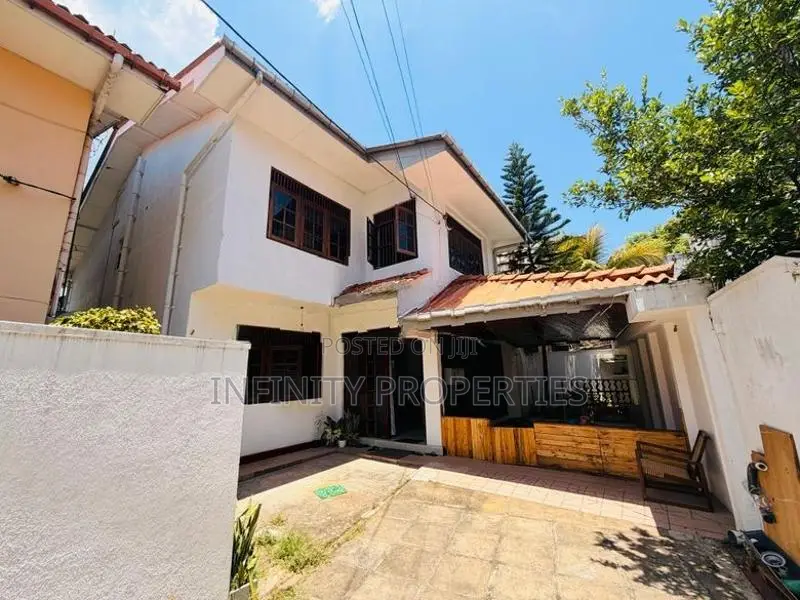 (AFA92) 02 Storey House for Sale in Jubbli Post Nugegoda