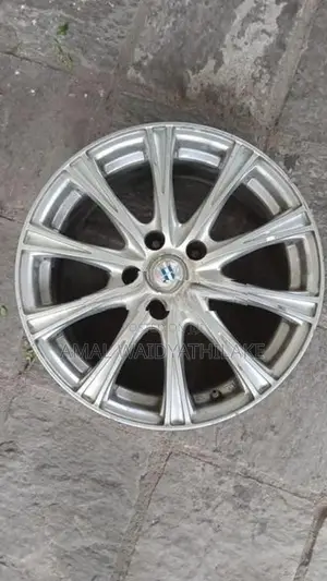 17" Alloy Wheels x 4