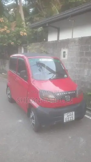 Bajaj Qute 2018