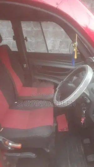 Bajaj Qute 2018
