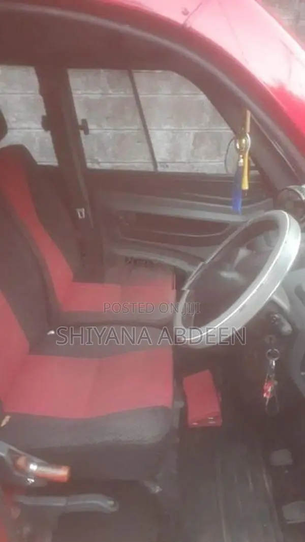 Bajaj Qute 2018