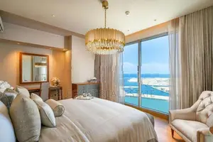 Shangri-La - 04 Bedroom Apartment for Sale in Colombo 02 (A939)