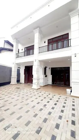 Brand new Luxury three storey House For sale in kandana