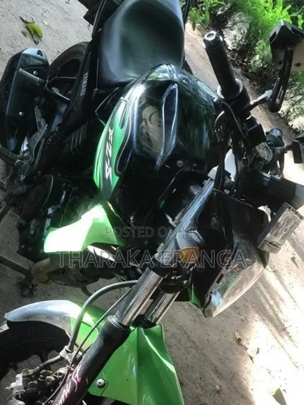Yamaha FZ S 2011