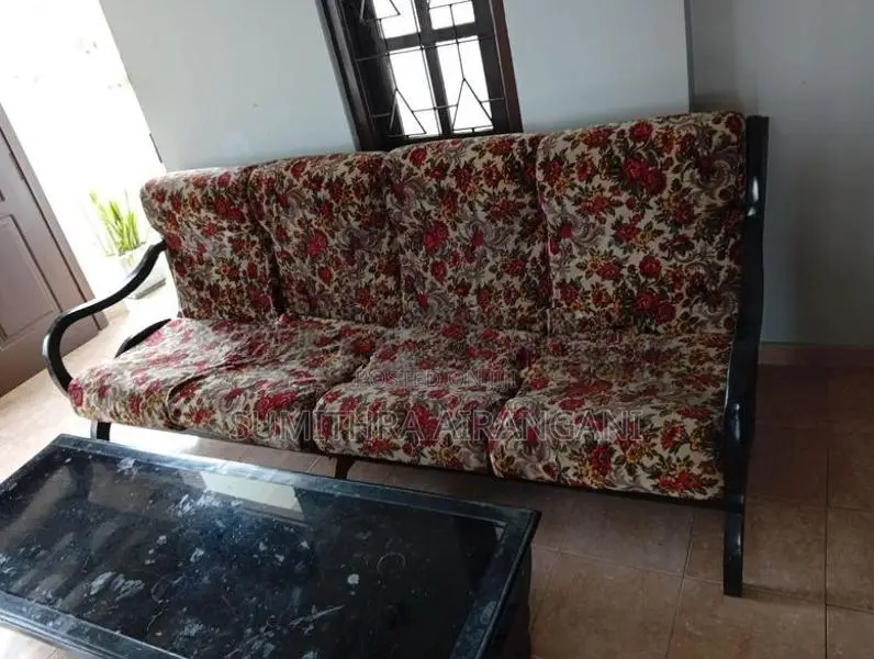 පුටු සෙටියක්