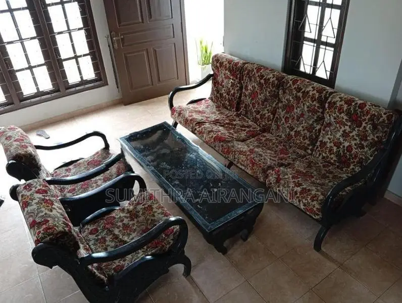 පුටු සෙටියක්