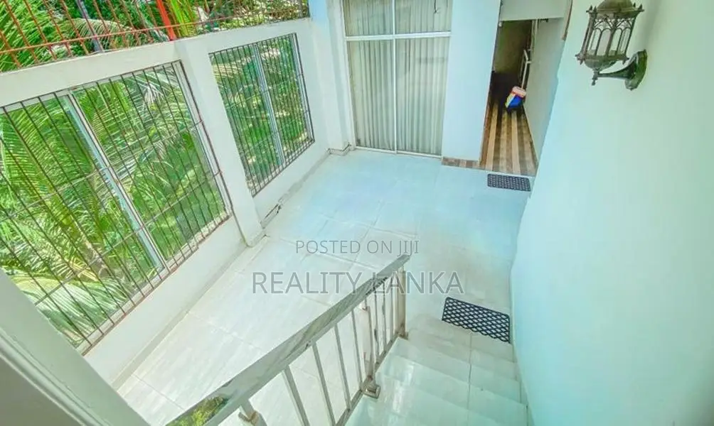House for Sale (3690A) Mt.Lavinia