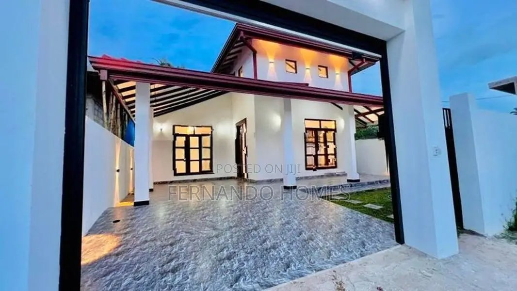 Quality Built Best Condition New House for Sale Negombo