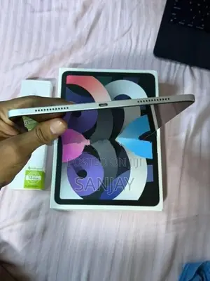 Apple iPad Air 4 Gen 64GB Silver