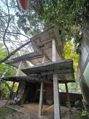 2 story structure with uncompleted house sale station road kandana