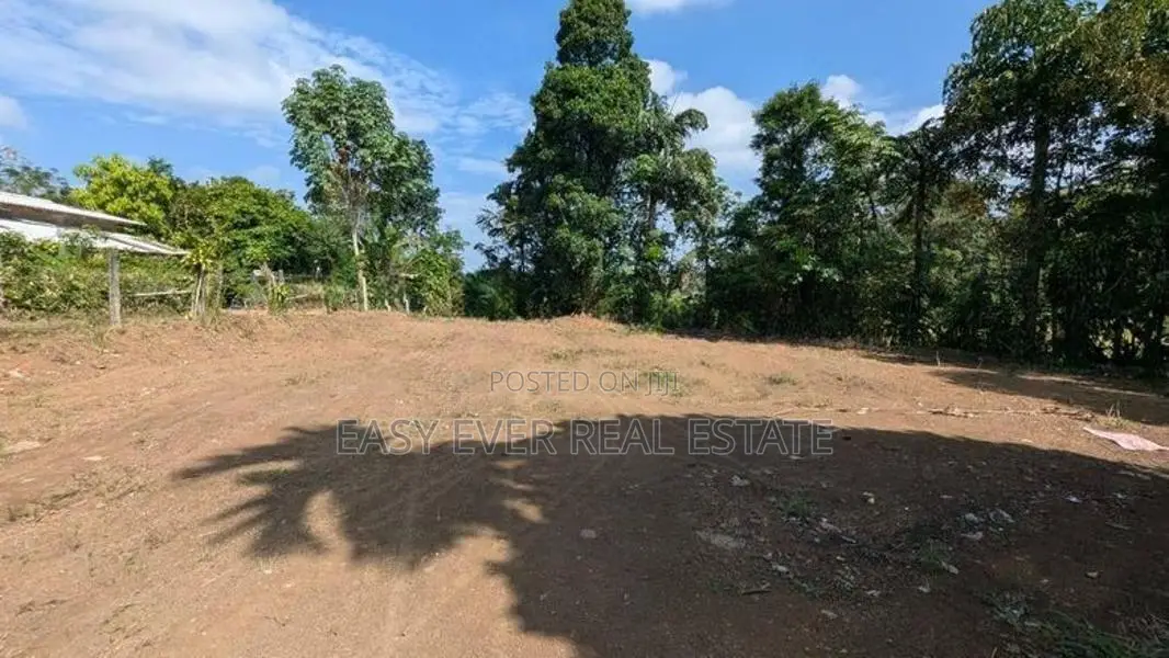 වෙල්යායකට මුහුණලා කොස්ගම තවල්ගොඩින් සුපිරි ඉඩමක්