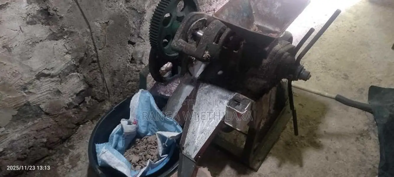 Oil Mill Machine