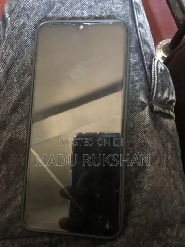 Vivo Y02 (Used)