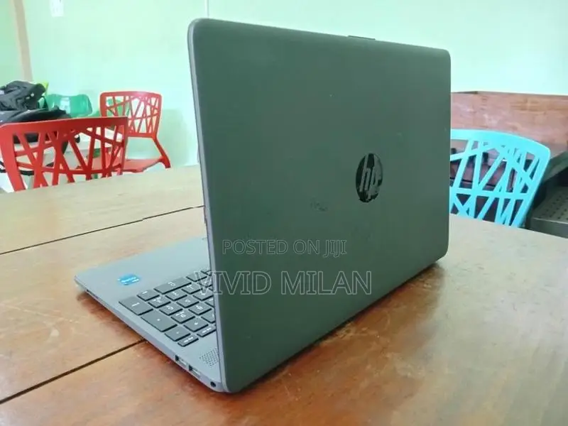 HP 250 G9 Laptop