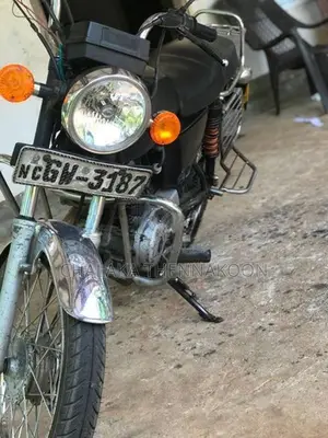 Bajaj Boxer 2002