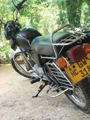 Bajaj Boxer 2002