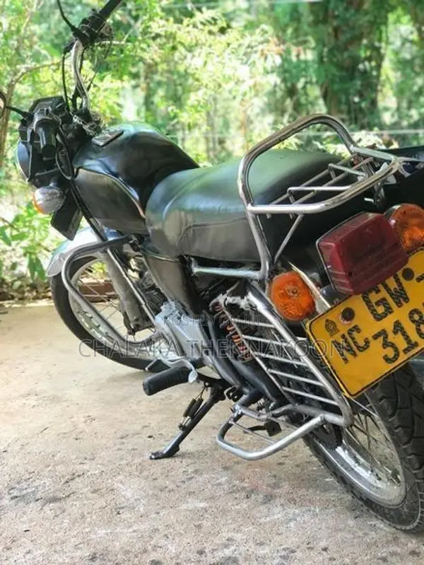 Bajaj Boxer 2002