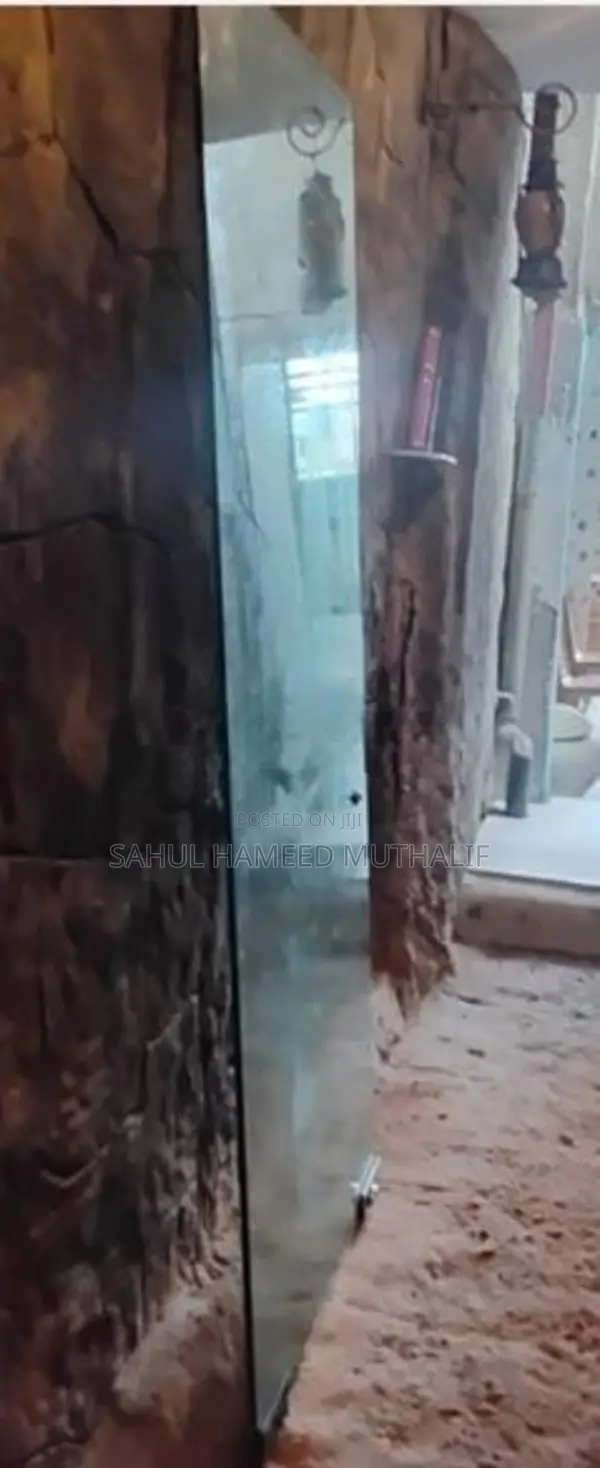 Showroom Glass Door
