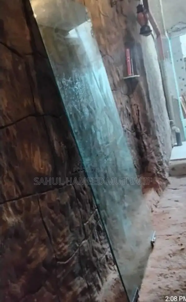 Showroom Glass Door